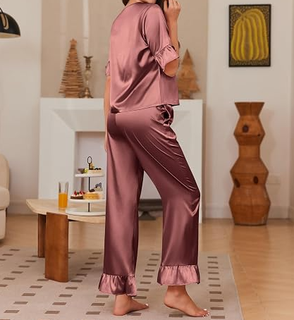 Women's Ribbed Knit Pajama Set Long Sleeve with Pockets - Image 2