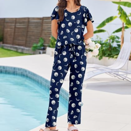 Women's Cotton Pajama Set Short Sleeve Top and Capri Pants